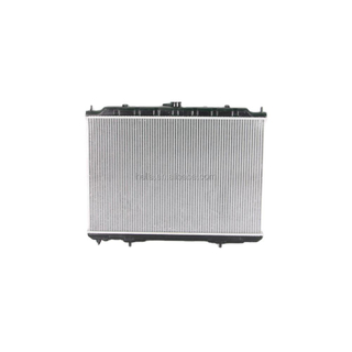 Car Engine Aluminum Radiator AT For NISSAN 720 BASE L4 2.4L 1983 2140010W00 21400-10W00 2140030W00 21400-30W00 RAD943