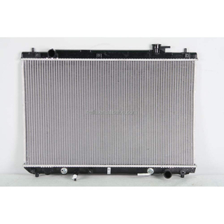 Engine Radiator For TOYOTA HIGHLANDER 2.4 2001-2005 16400-28240 16400-YZZAK 16400-28260 16400-7A550