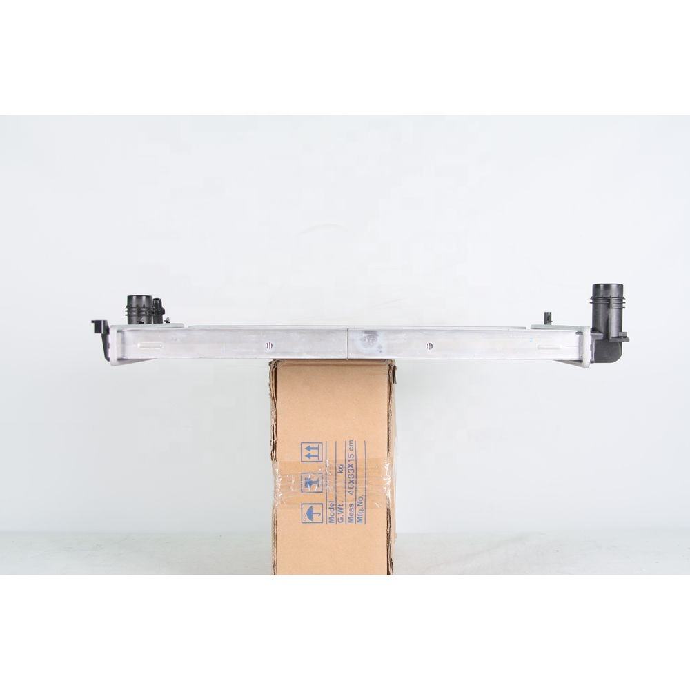 Car Radiator Parts Radiator Core Aluminium Radiator For BMW X3 E83 2.5SI 17113415693