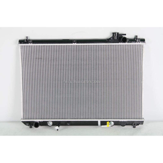 Engine Radiator For TOYOTA HIGHLANDER 3.0 V6 2001-2003 16400-20200 16400-20140 16400-20130 16400-20190