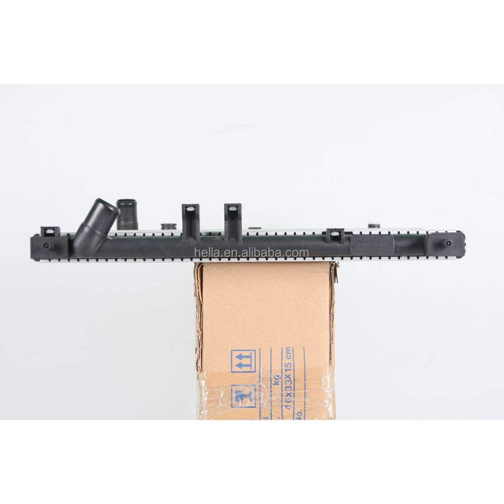Engine Radiator For TOYOTA ECHO 1.5L 2000-2005 16400-21060 16400-21080 16400-21121 16400-21120