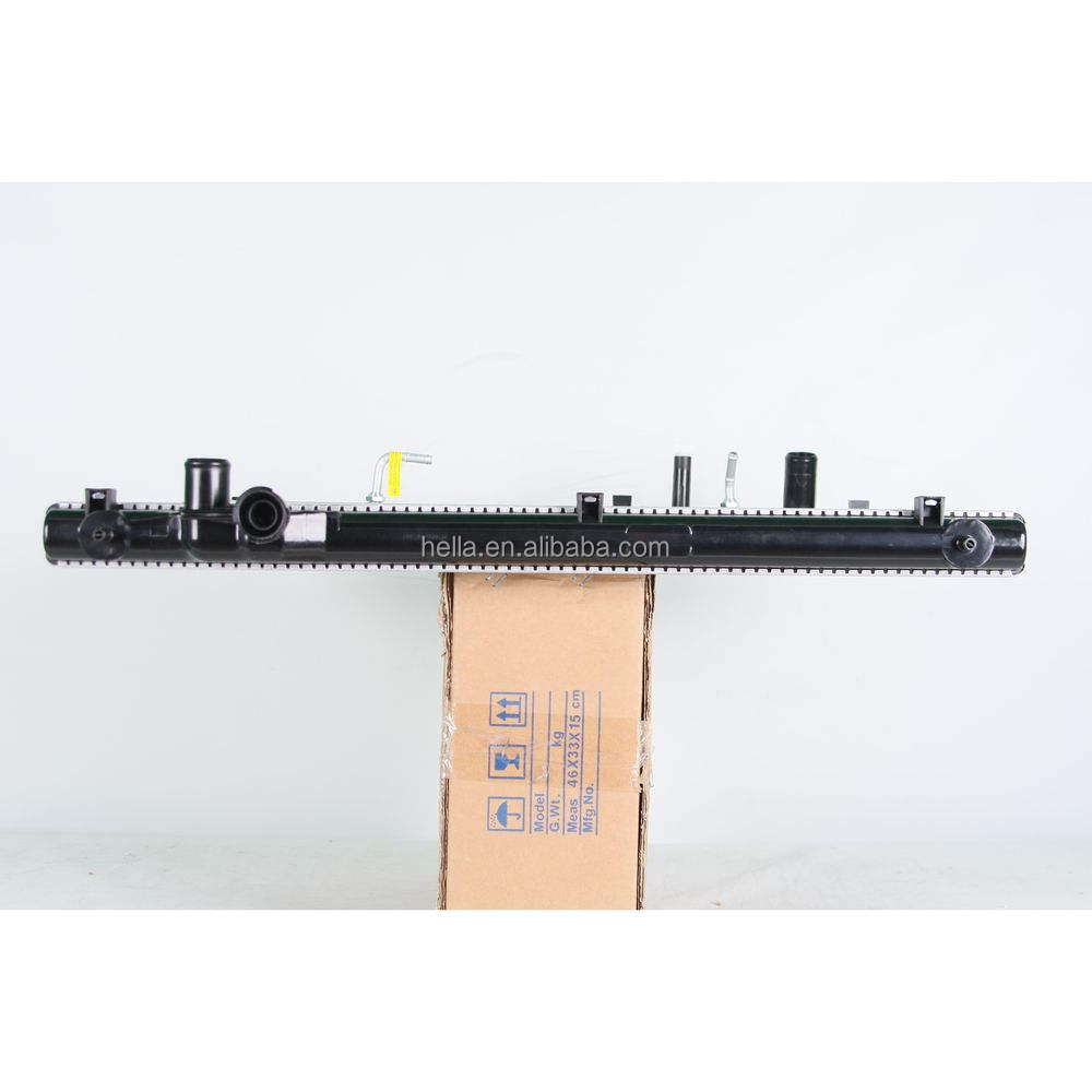Engine Radiator For TOYOTA HIGHLANDER 3.0 V6 2001-2003 16400-20200 16400-20140 16400-20130 16400-20190