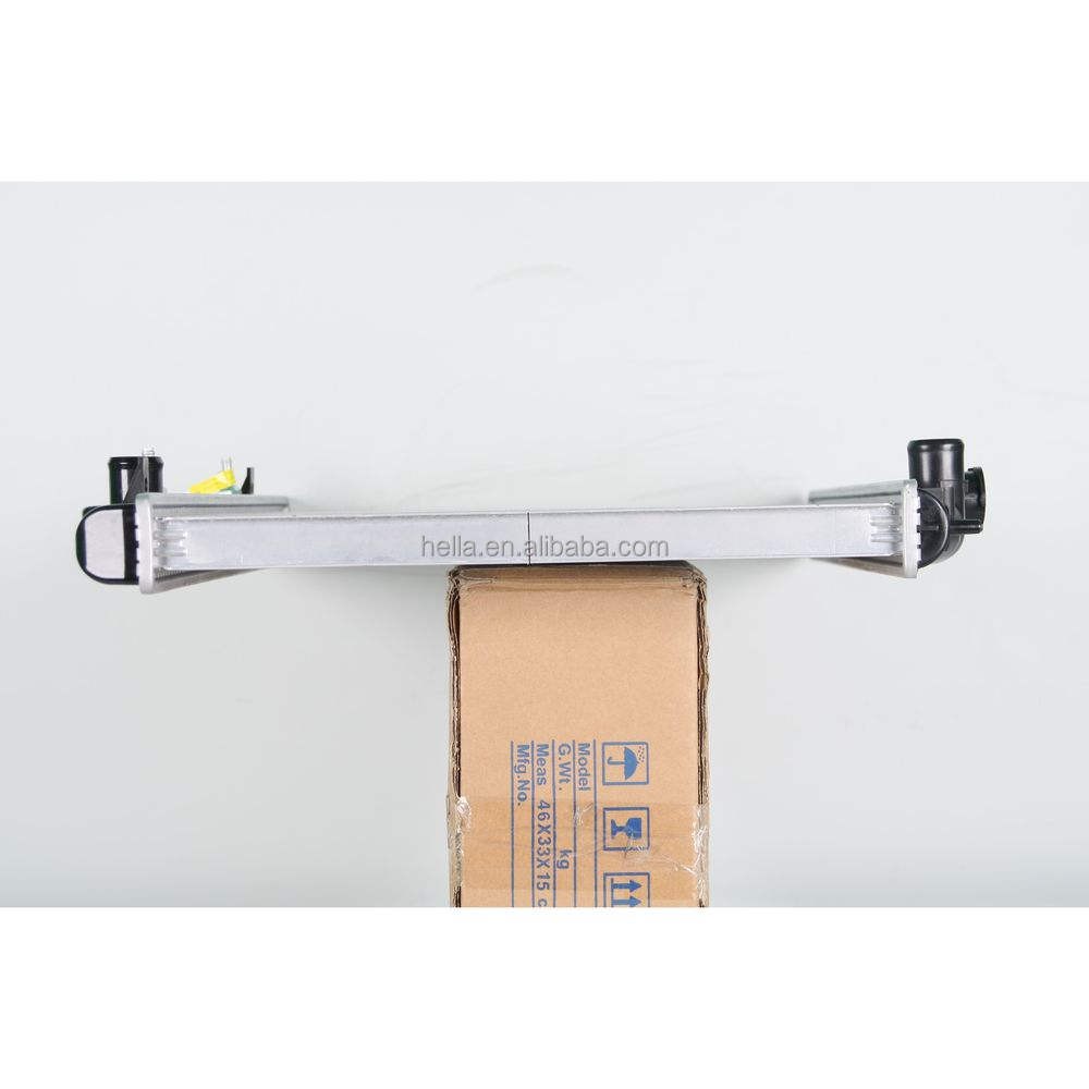 Engine Radiator For NISSAN FRONTIER 3.3 V6 1999-2004 21460-5S700 21460-1Z600 21410-5S700