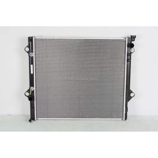 Engine Radiator For TOYOTA LAND CRUISER 4.0 V6 2003-2009 1640075540 1640031462 1640075450