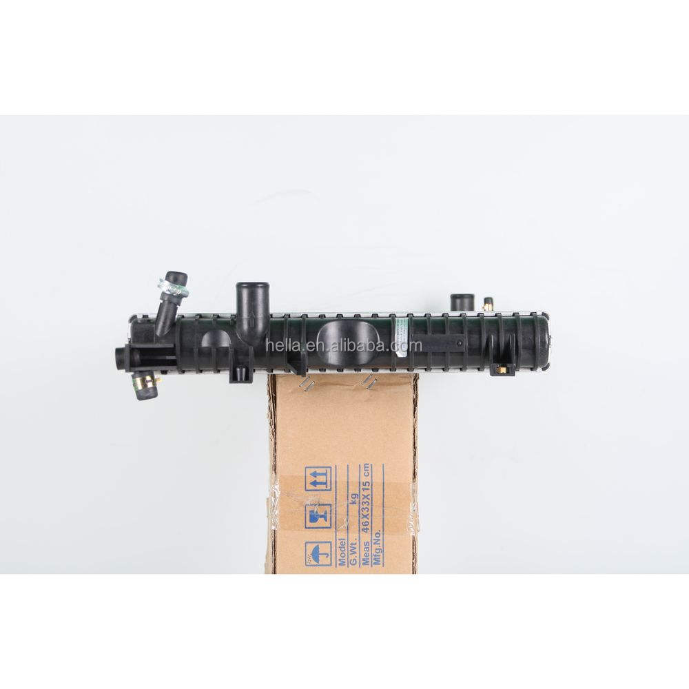 China Radiator Water Cooling Radiator Car Radiator For LAND ROVER DEFENDER 2.5TD 98- PCC001020