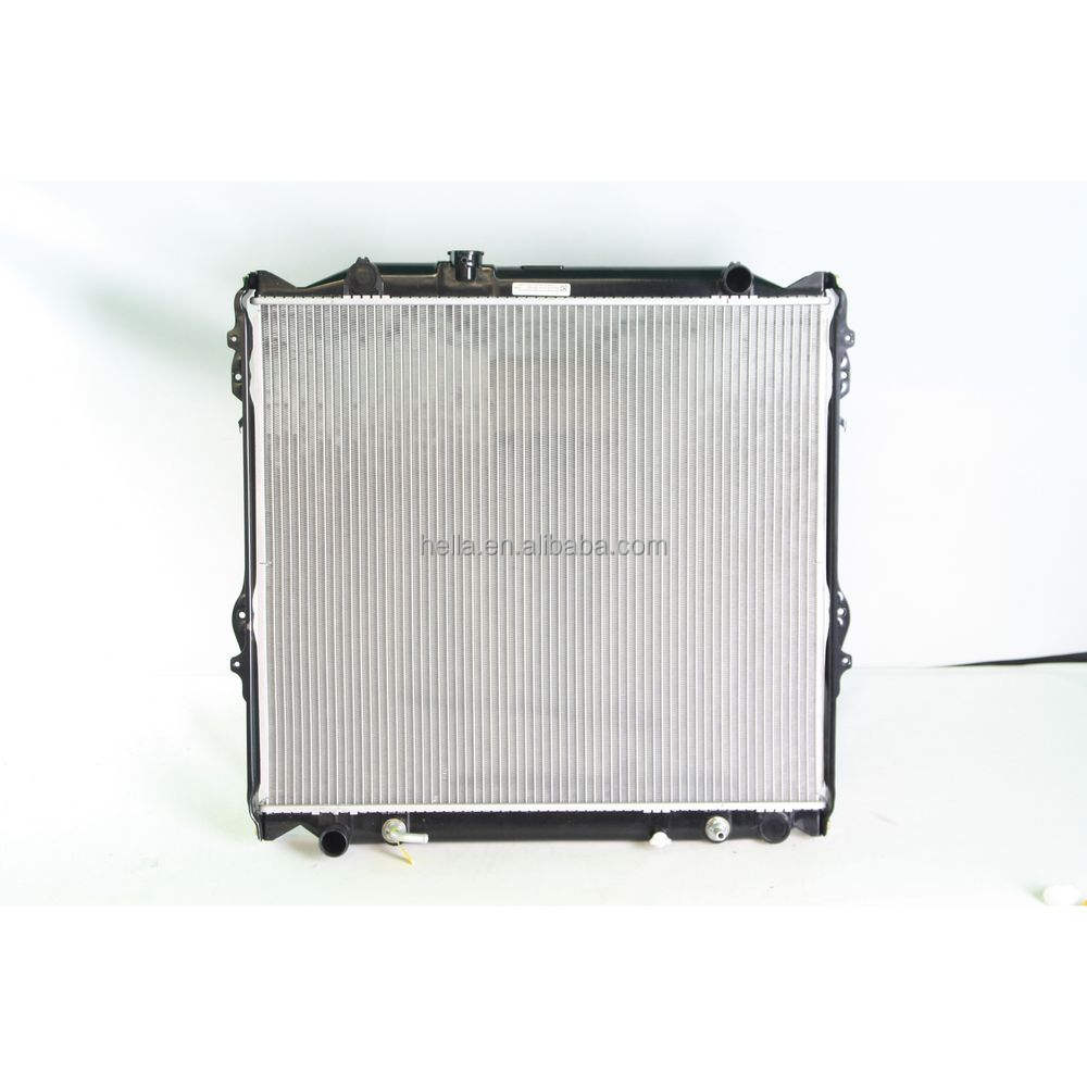 Engine Radiator For TOYOTA 4 RUNNER 2.7 1996-2000 16400-75181 16400-75180 16400-75170 16400-75160