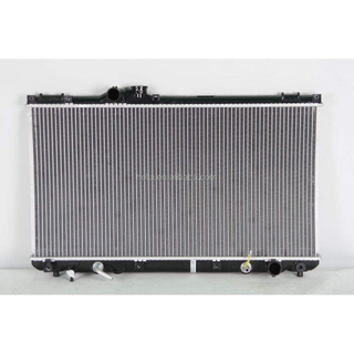 Engine Radiator For JEEP GRAND CHEROKEE 4.7 V8 2001-2003 52079883AD
