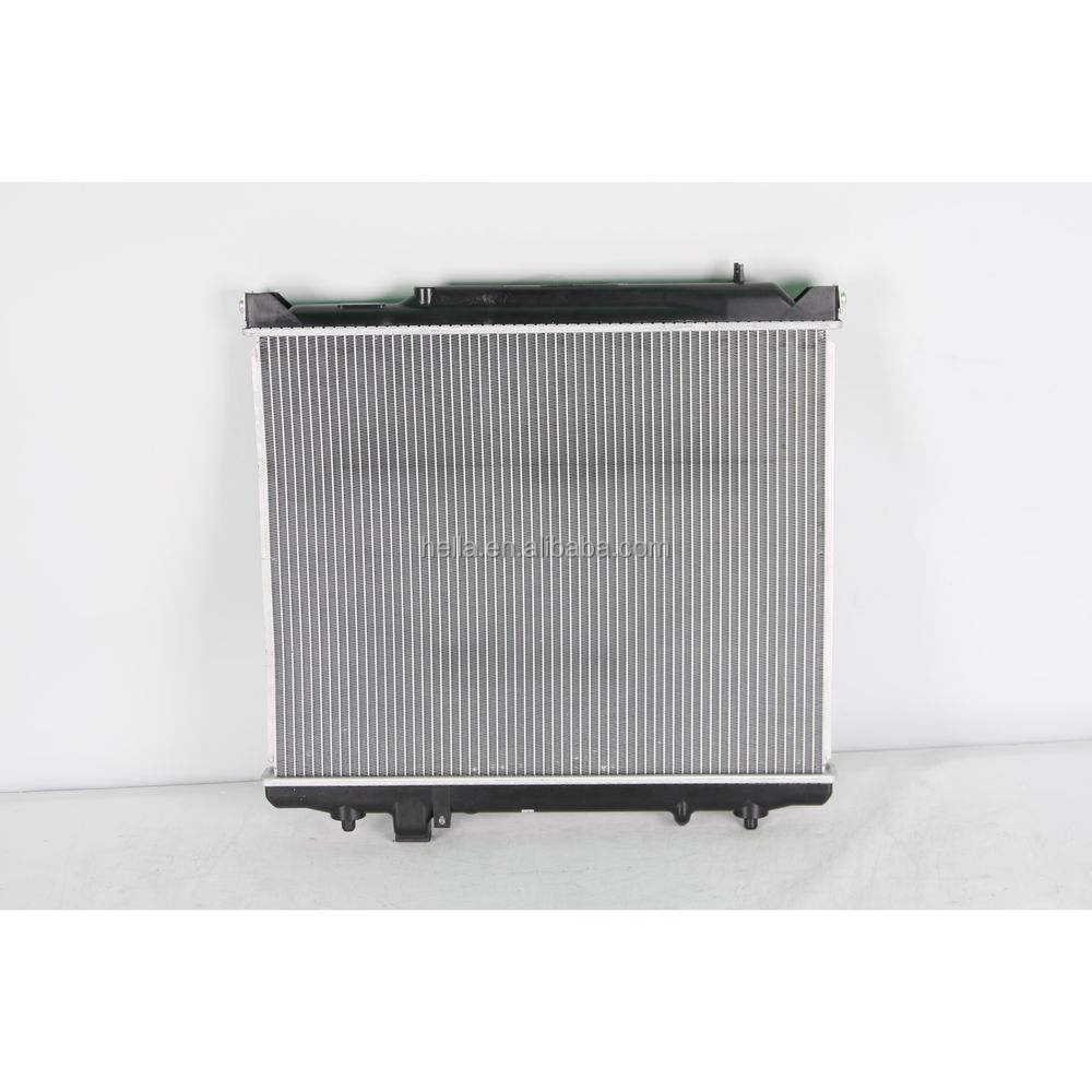 Engine Radiator For SUZUKI XL-7 2.7 V6 2004-2006 17700-52D31 17700-52D30 1770052D31