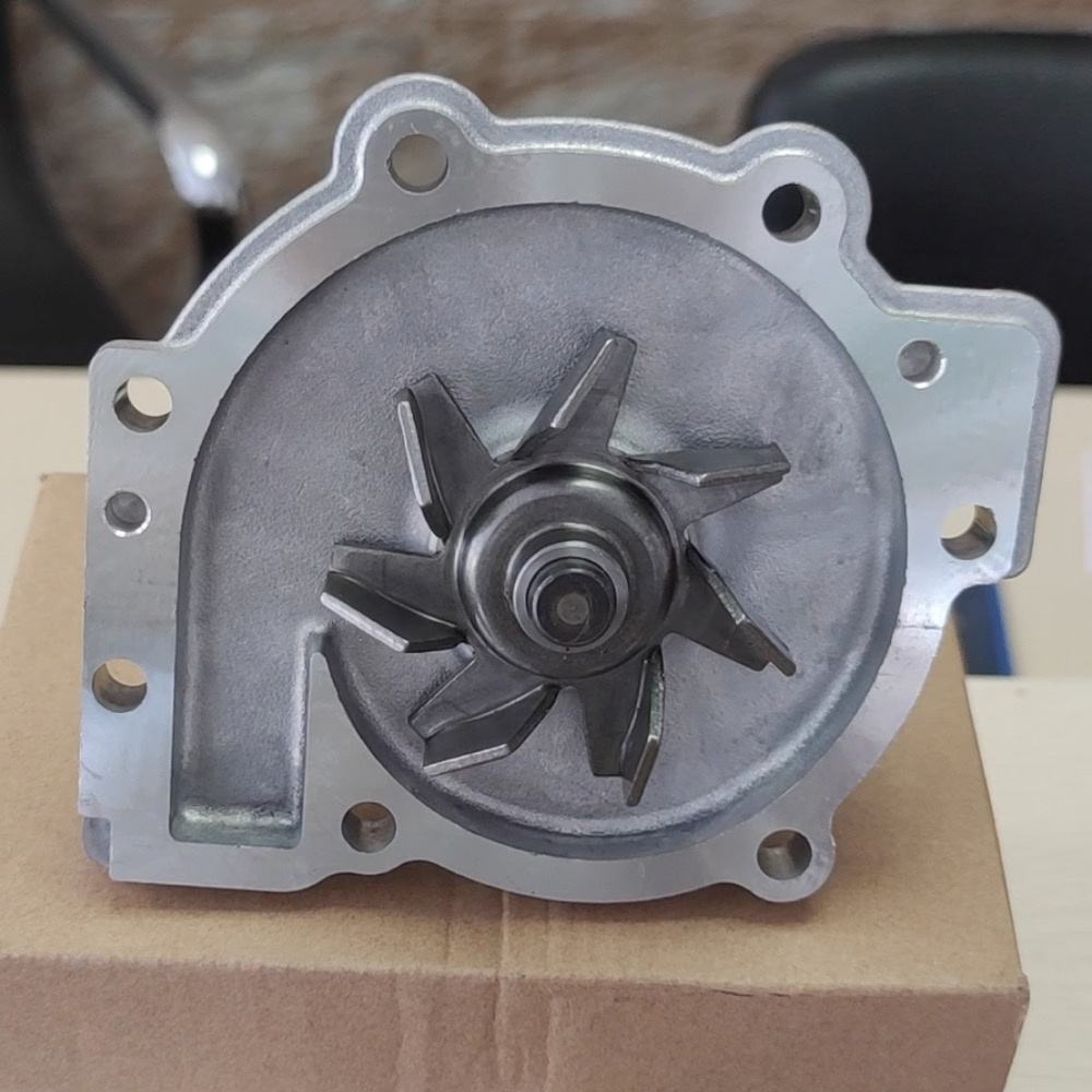 Auto Water Pump 30751700 For Volvo C30 C70 S40 S60 S80 V40 V50 V70 XC60 XC70 XC90 Water Pump