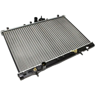 Car Radiator For MITSUBISHI Space Wagon Chariot N84 MR281547 MR281548 MR312099 MR312098