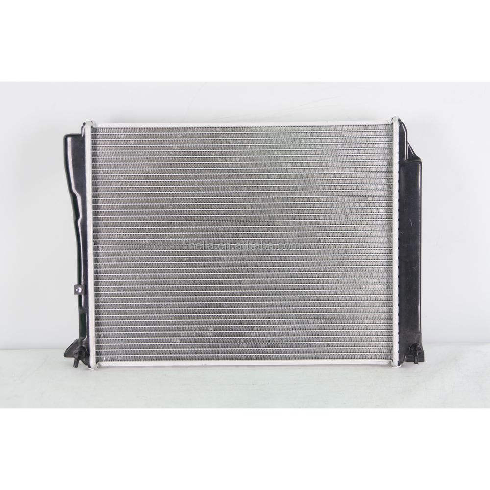 Engine Radiator For TOYOTA HIACE 1998- 16400-54752 16400-54753 16400-54760 16400-54761