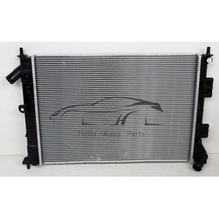 Car Engine Radiator For KIA SOUL 2.0 L4 2014-2016 25310B2000 25310-B2000