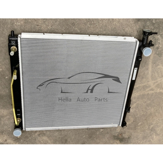 Car Engine Radiator For HYUNDAI SANTA 2.0 L4 2013-2017 253102P370 25310-2P370 253102B900 25310-2B900 253102B950 25310-2B950