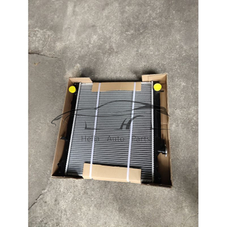 Car Engine Radiator For SUZUKI GRAND VITARA V6 2.5L 99-00 1770065D20 1770065D30 1770077E20A00