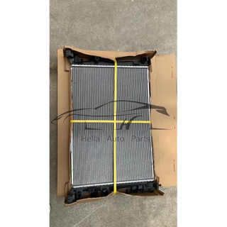 Car Engine Radiator For MERCEDES-BENZ CLA250 2.5 2014- 2465001403 2465001303 A2465001403 A2465001303 214105DB0A 214105DC0A