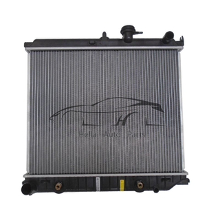 Car Engine Radiator For CHEVROLET COLORADO 2.8 L4 2004-2006 52491742 15120862