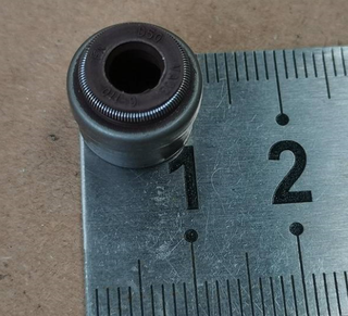 Valve Stem Oil Seal 6 pcs for Geely 1030022200