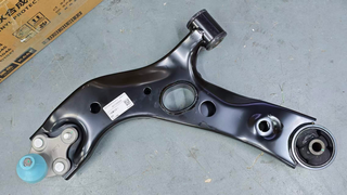 Front Lower Control Arm RH for Geely Boyue 4017005400